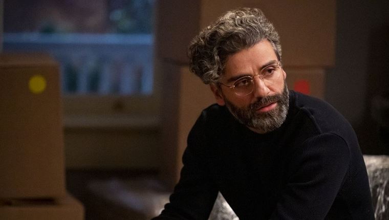 Όλοι μιλούν για το full frontal του Oscar Isaac στο Scenes From a Marriage