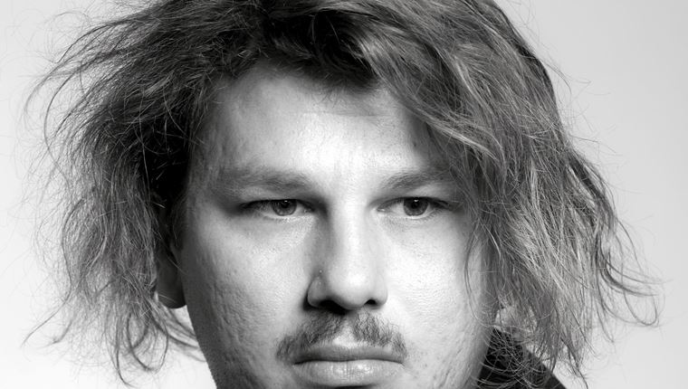 Business class μαθήματα ζωής από τον Τζον Καγιούλη