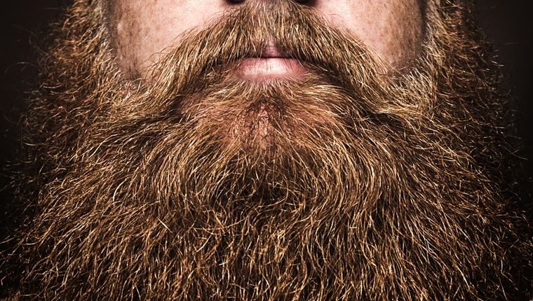 Κι αν το στοματικό σεξ φταίει για το ότι αλλάζει χρώμα το μούσι σου;