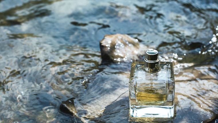 8 δροσερά αρώματα για το φετινό καλοκαίρι