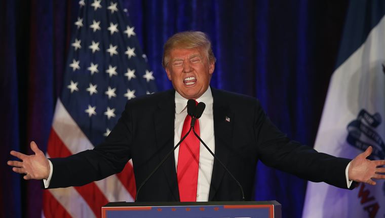 Facebook και Twitter μπλόκαραν τον Donald Trump