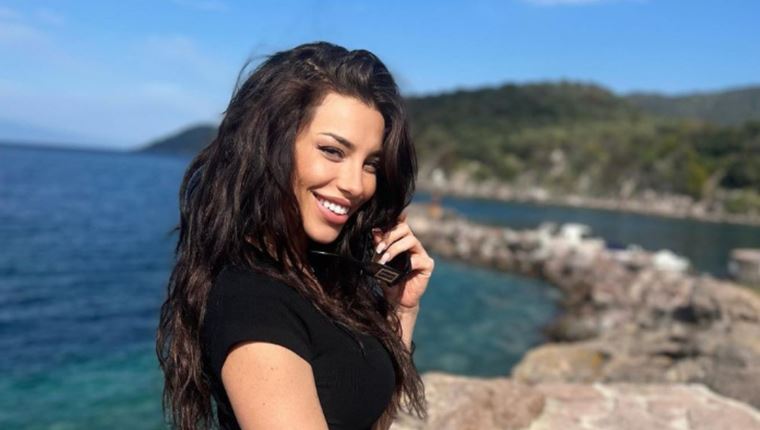 Μια ματιά στο καυτό Instagram της Ειρήνης Στεριανού