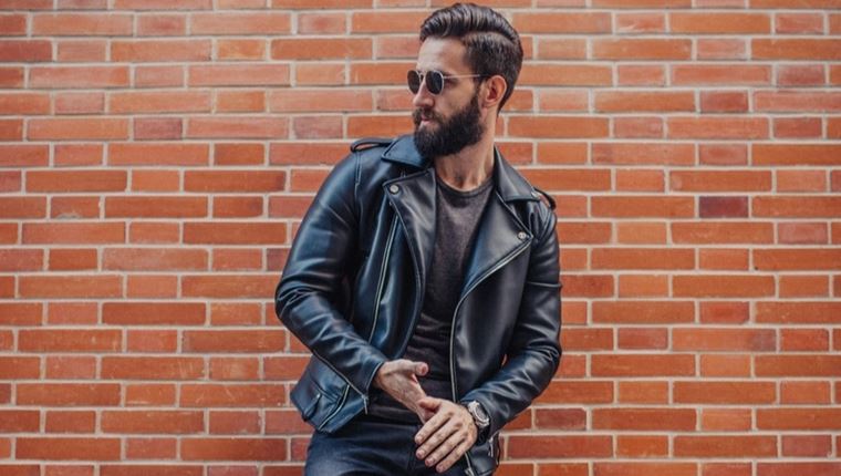 Ο σωστός τρόπος για να καθαρίσεις το δερμάτινο μπουφάν και να φαίνεται σαν καινούργιο