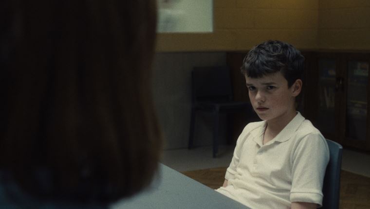 Παιδοψυχολόγος αποκαλύπτει τα κρυφά νοήματα στο Adolescence