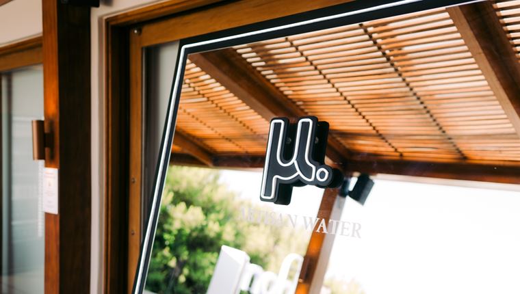 μ. Artisan Water: μ.οναδικές στιγμές στο Esquire Summerhouse