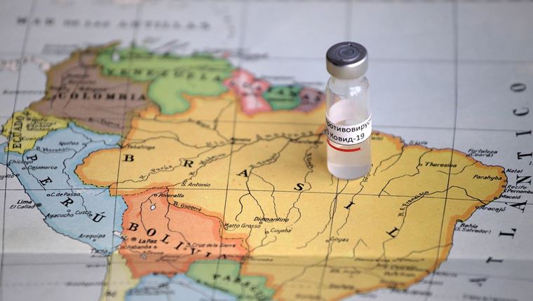 Πού καταγράφεται το υψηλότερο ποσοστό θετικών τεστ στον SARS-CoV-2