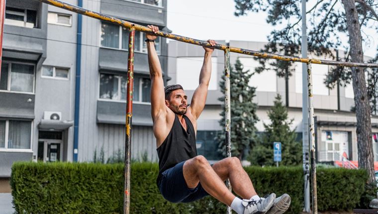 Γιατί η δύναμη στους πήχεις σου είναι μυστικό μακροζωΐας