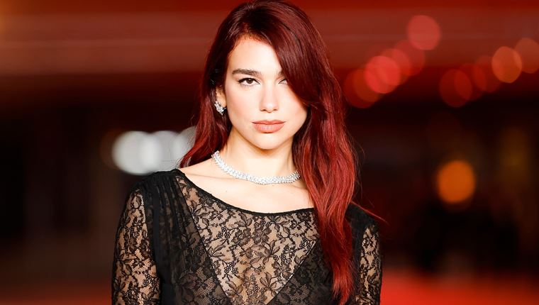 Η Dua Lipa είναι (και) ακτιβίστρια