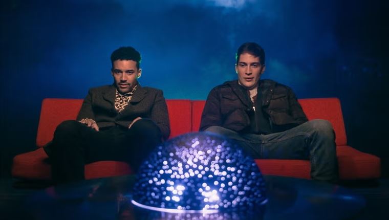 Με το νέο θρίλερ It's What's Inside στο Netflix θα κάψεις εγκεφαλικά κύτταρα