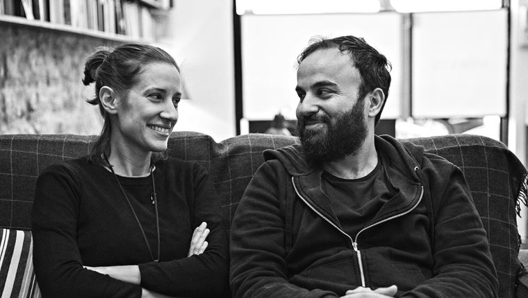 Δώμα: Ένας μικροσκοπικός εκδοτικός επενδύει στην ουσία και κερδίζει