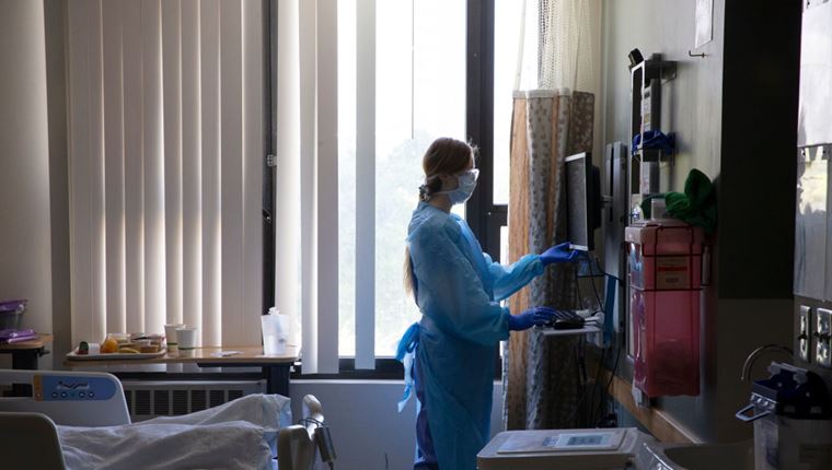 COVID-19 &amp; ΗΠΑ: Οι θάνατοι από την πανδημία σε σύγκριση με επιδημίες και πολέμους