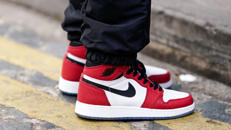 10 περιζήτητα φετινά sneakers και trainers