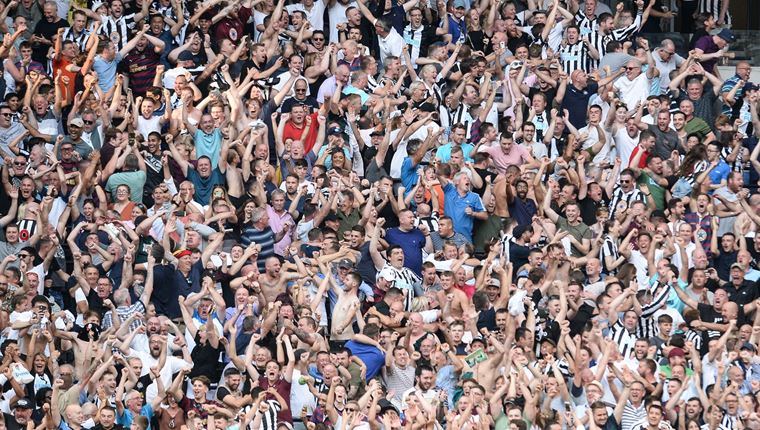 Στη Νιούκαστλ ονειρεύονται τον Messi