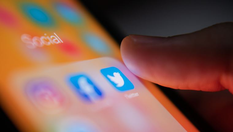 Κι όμως, το Twitter προσπάθησε να βγάλει χρήματα από το πορνό