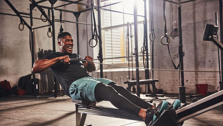 UA Rush, η συλλογή της Under Armor που θα δώσει ενέργεια στις προπονήσεις σου