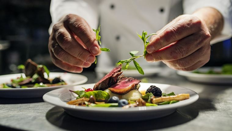 Tasty Awards 2023: Στην τελική ευθεία ψηφίζουμε τα αγαπημένα μας bars!