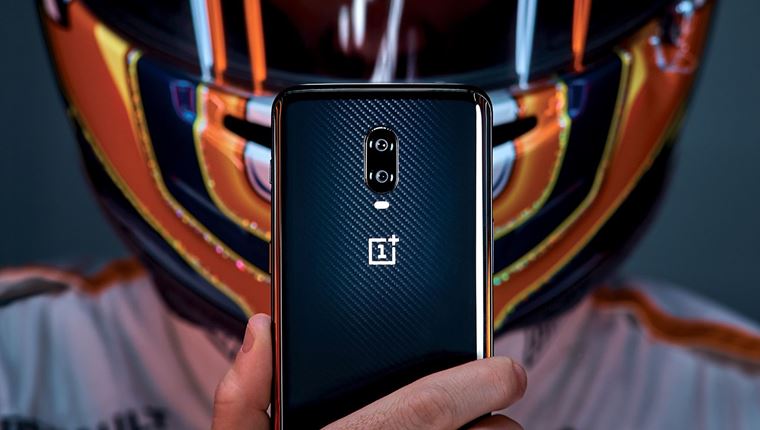 Η McLaren και η OnePlus έφτιαξαν το πιο γρήγορο smartphone του πλανήτη