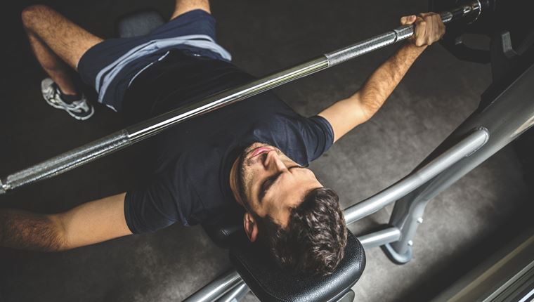 Πώς θα αποκτήσεις μεγάλους μυς όταν δεν σε βοηθά το σκαρί σου