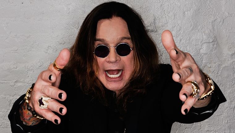 Οι 9 ζωές του Ozzy Osbourne