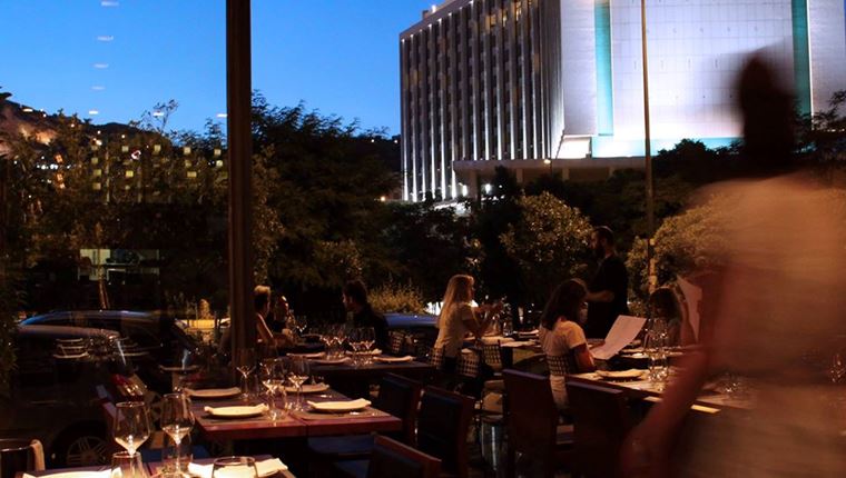 Οι νέοι κανόνες των εστιατορίων και των μπαρ