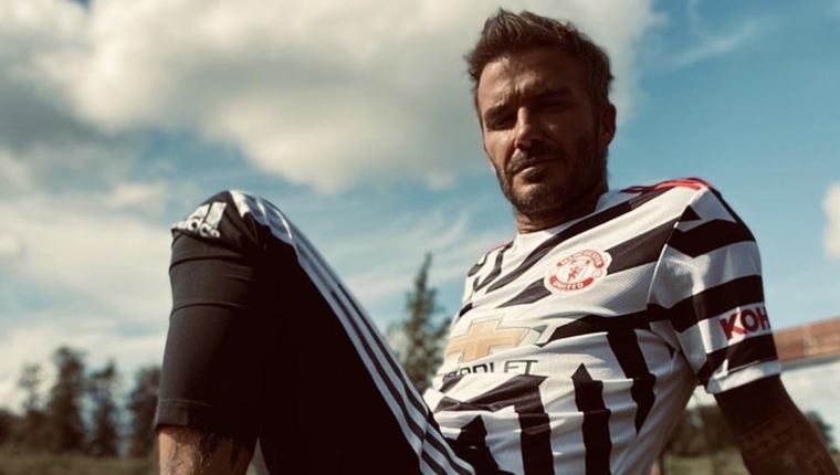 Μόνο στον David Beckham δείχνει στιλάτη η νέα φανέλα της Γιουνάιντεντ