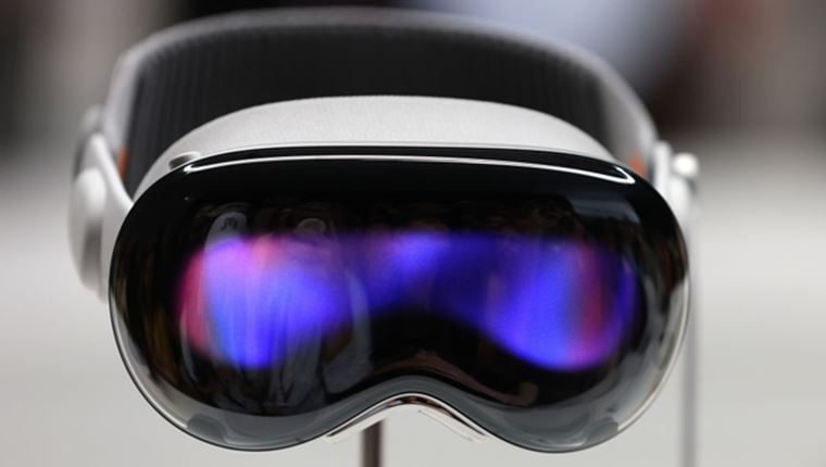 Apple Vision Pro: Όνειρο ή εφιάλτης του μέλλοντος;