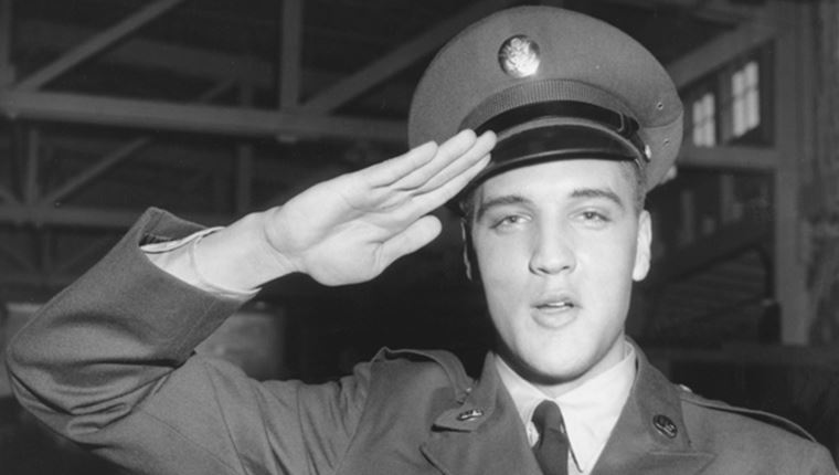 Όταν ο Elvis Presley κατατάχθηκε στον αμερικανικό στρατό