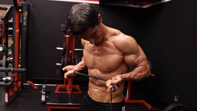 10λεπτη προπόνηση με αντιστάσεις για γιγάντια χέρια