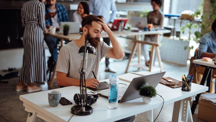 Η απασχόληση αυξήθηκε κατά 1,2% το τελευταίο τρίμηνο στην Ελλάδα