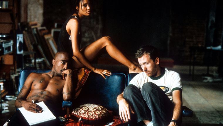 Tα ερωτικά γράμματα του Tupac και το στέμμα του Notorious B.I.G βγαίνουν στο σφυρί