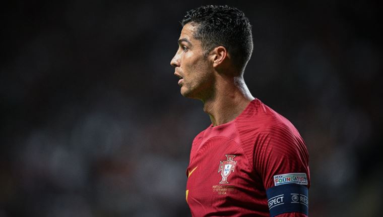 Ο Cristiano Ronaldo έγινε νόμισμα των 7 ευρώ και αυτή είναι η πραγματική ιστορία πίσω από αυτό