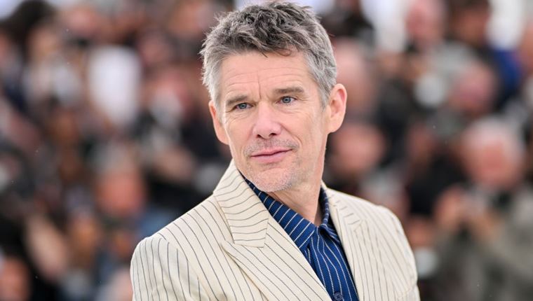 Στο Batso οι Ethan Hawke, Daniel Radcliffe και Jessica Biel είναι ατρόμητοι ορειβάτες