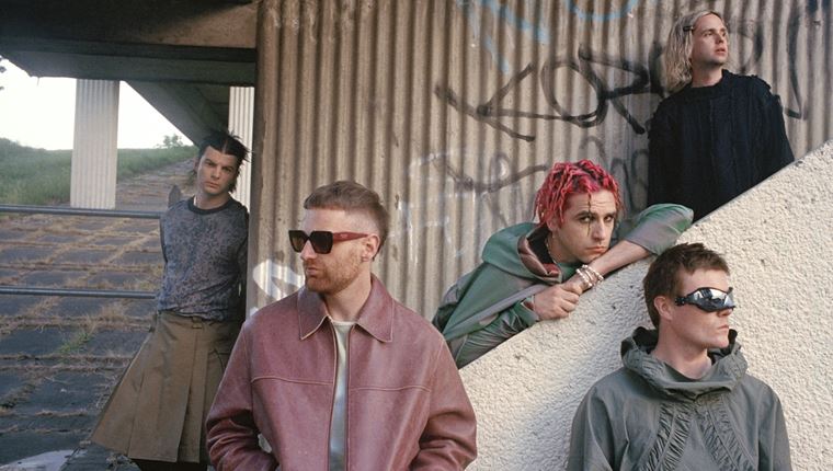 Απολαμβάνοντας την καλύτερη μουσική του 2024, ανυπομονώντας για αυτήν του 2025