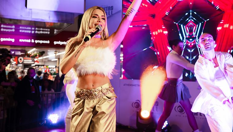 Live Stage στο Athens Metro Mall με τον Λάμψη 92,3