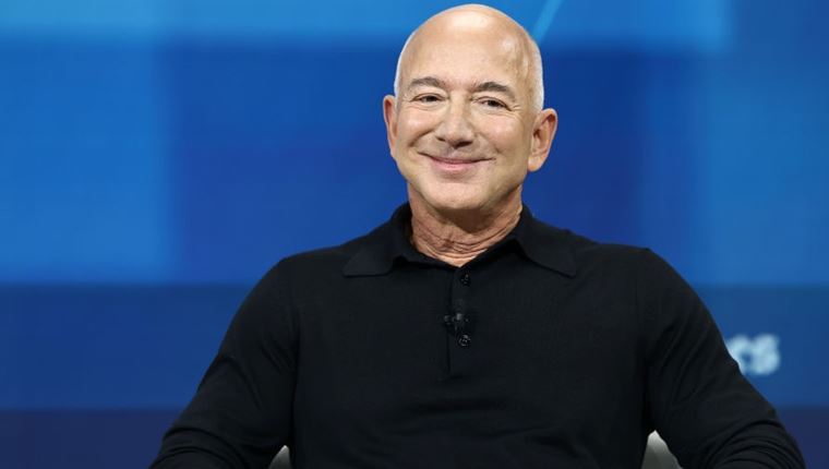 Δείτε τον γιγαντιαίο πύραυλο New Glenn του Jeff Bezos που πήγε για πρώτη φορά στο διάστημα