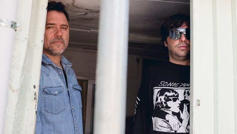 Πασίγνωστος ηθοποιός του Χόλιγουντ συμμετέχει στο βίντεο κλιπ ελληνικού συγκροτήματος