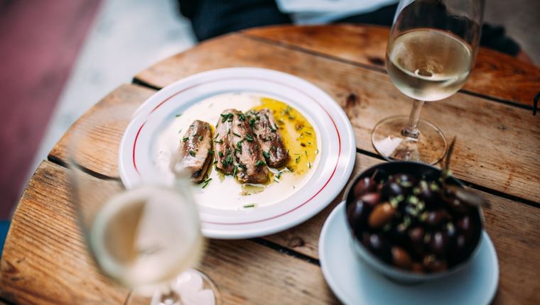 Tasty Awards 2023: Τα αγαπημένα Bar &amp; Wine Restaurants της πόλης