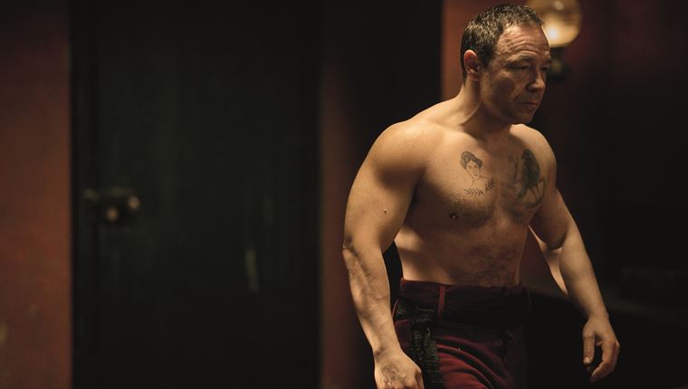 Αν σου λείπει το Peaky Blinders να δεις οπωσδήποτε αυτήν τη σειρά (video)