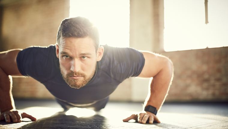 Πόσα push-ups την ημέρα χρειάζεσαι για να γίνεις &#39;θηρίο&#39;