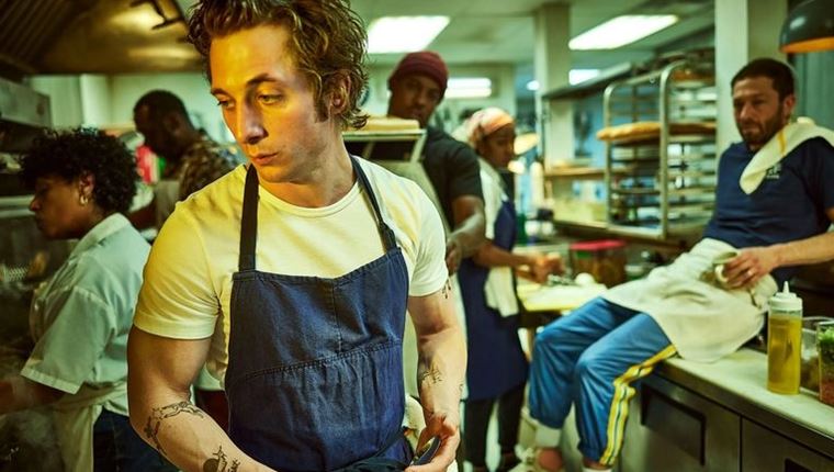 Γιατί όλοι βλέπουν το The Bear στο Hulu;
