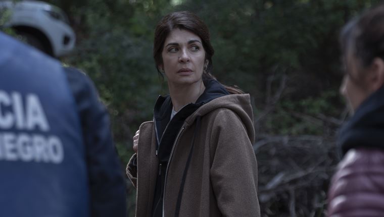 H ολοκαίνουργια σειρά που πρέπει να δεις αν σου άρεσε το Adolescence