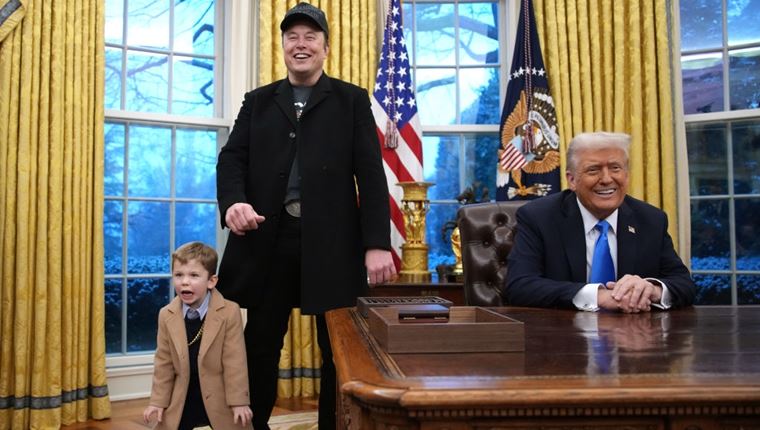 Γιατί το X του Elon Musk θα δώσει 10 εκατ. δολάρια στον Trump