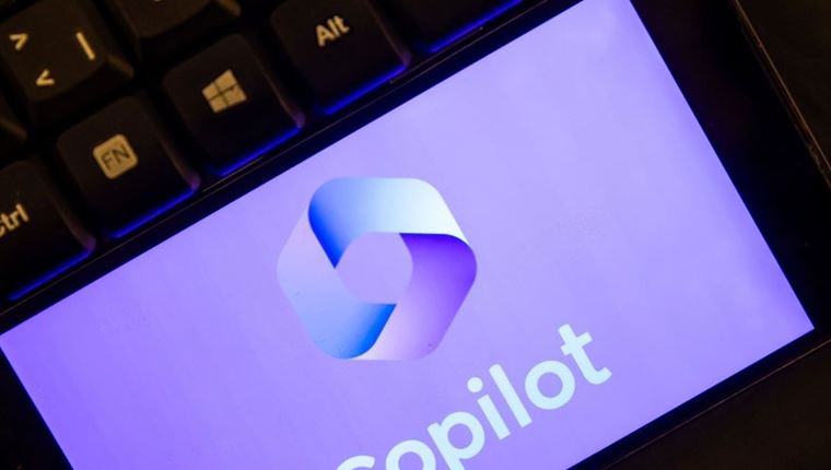 H Microsoft αλλάζει τα πληκτρολόγιά της μετά από 30 χρόνια. Αλλά γιατί;