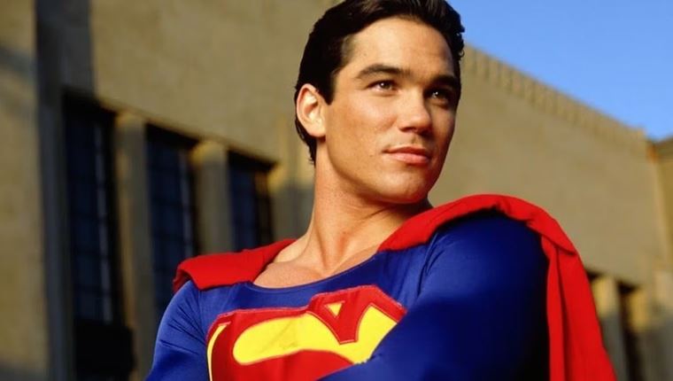 Πρώην Superman κατηγορεί τον τωρινό ότι είναι πολύ &#39;woke&#39;