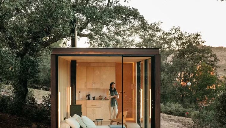 Διαφανή σπίτια στη φύση, η τάση που βλέπουμε παντού στα σόσιαλ μίντια