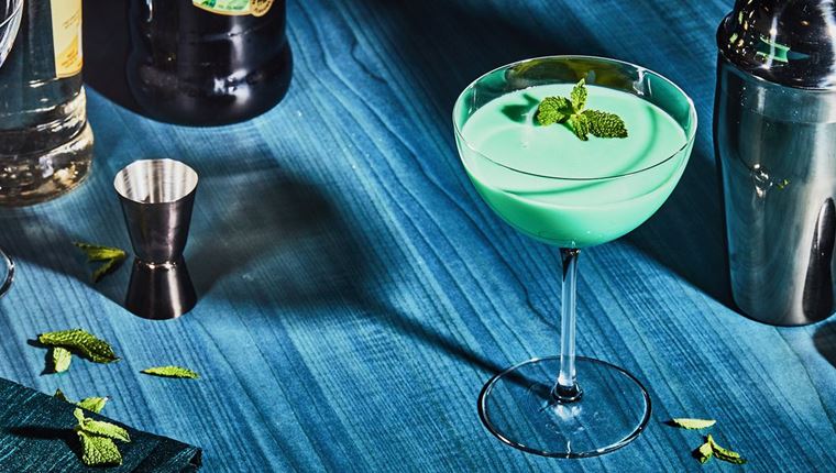 Η ιστορία και η συνταγή του αυθεντικού Grasshopper