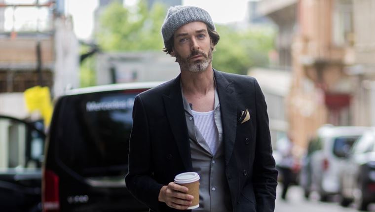 11 σκούφοι και καπέλα που είναι φέτος στη μόδα