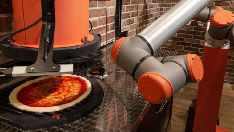 Πίτσα από ρομπότ, γιατί όχι;