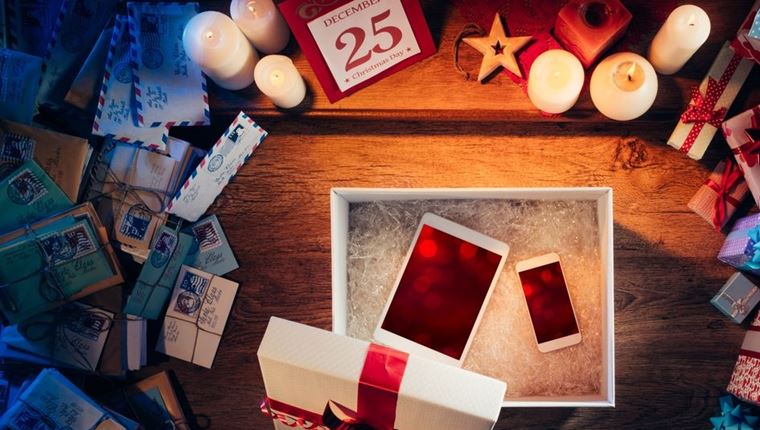 Τα καλύτερα tech δώρα για τις γιορτές