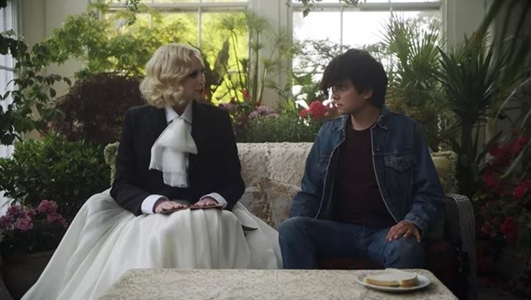 Peter Strickland, τι κοινό έχουν ο Σάκης Ρουβάς και ο Μάκης Παπαδημητρίου;